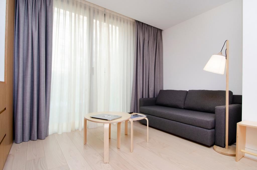 Apartamentos Juan Bravo Madrid Exterior photo
